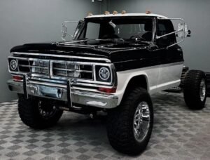 Grade Modelo Americana – Faróis LED